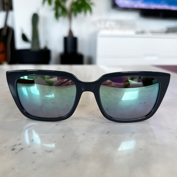 NWOT UNWORN DIOR MEN’S B27 S2I Rubber Logo Square Sunglasses in dark grey - Picture 9 of 9